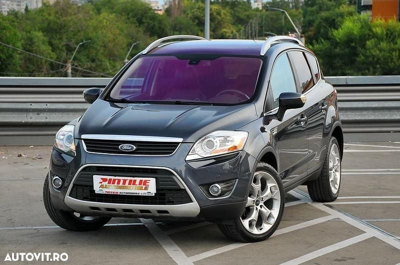 Culoaregri Utilizat 2011 Ford Kuga Individual SUV | 7.750 EUR (Puțin scump) - Imagine 1/4