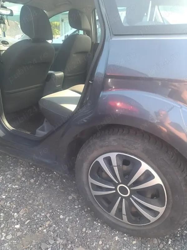 Utilizat 2008 Ford Focus Break | 1.800 EUR (Preț OK) - Imagine 1/4