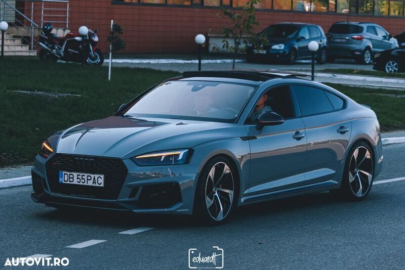 Gri Utilizat 2019 Audi RS5 Sportback Coupe | 50.000 EUR - Imagine 1/4