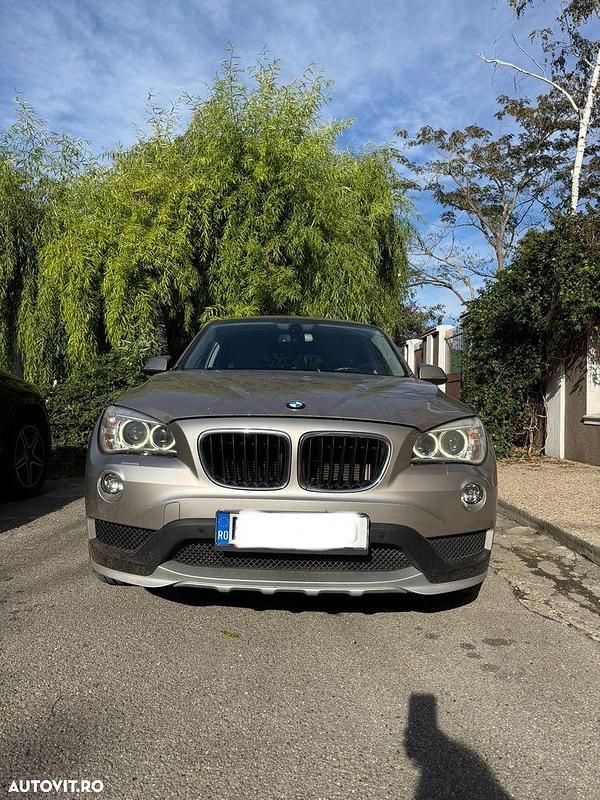 Culoarebej Utilizat 2014 BMW X1 SUV | 10.200 EUR (Super Preț) - Imagine 1/4