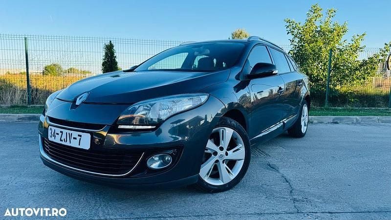 Culoaregri Utilizat 2012 Renault Mégane GrandTour Bose Edition Break | 5.250 EUR (Preț OK) - Imagine 1/4