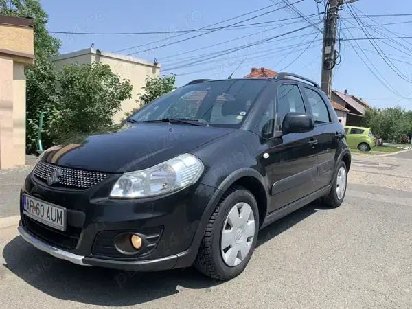 Utilizat 2011 Suzuki SX4 Monovolum | 4.750 EUR - Imagine 1/4