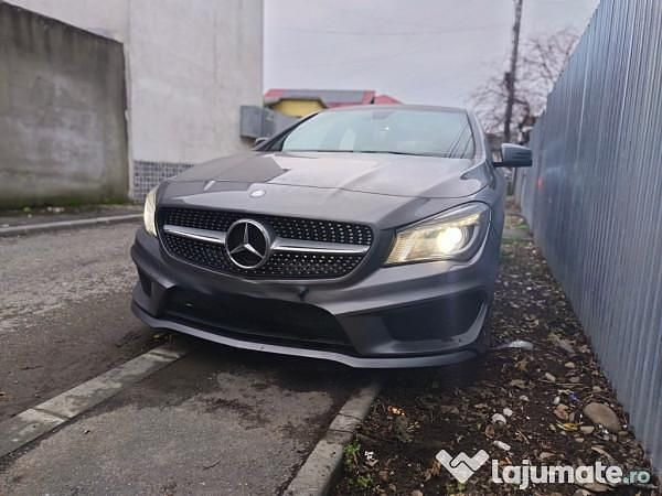 Gri Utilizat 2016 Mercedes CLA200 Shooting Brake AMG line Break | 13.990 EUR (Puțin scump) - Imagine 1/4