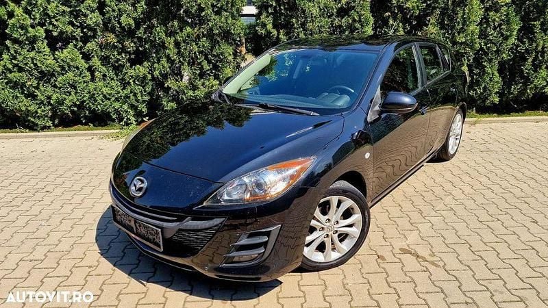 Culoarenegru Utilizat 2010 Mazda 3 Hatchback | 4.399 EUR (Preț OK) - Imagine 1/4