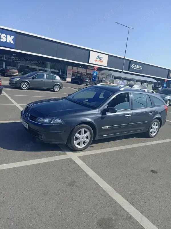 Utilizat 2007 Renault Laguna II Break | 3.150 EUR - Imagine 1/4
