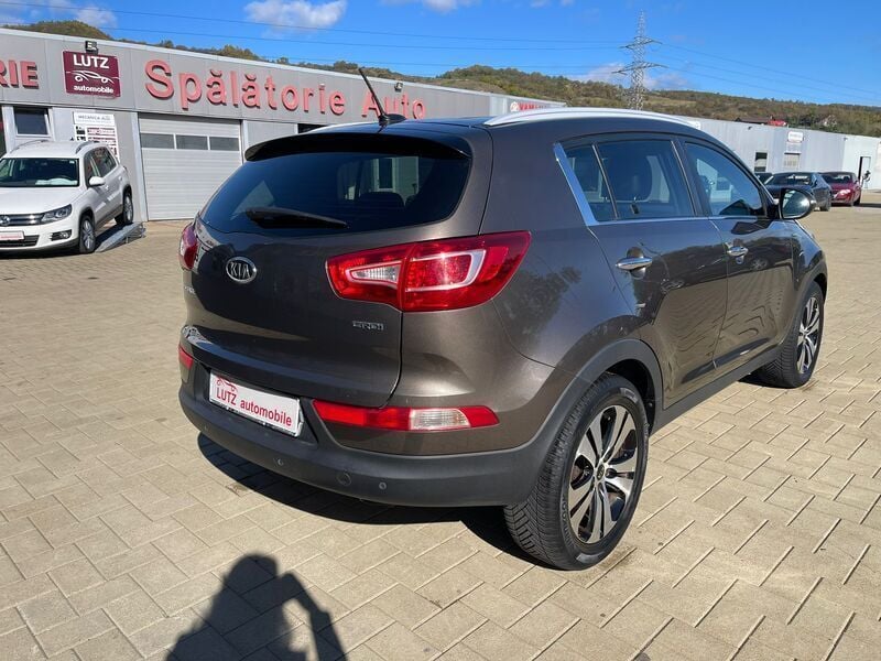 Second-hand Kia Sportage Spirit 136 CP (100 kW) 2012 Alb SUV