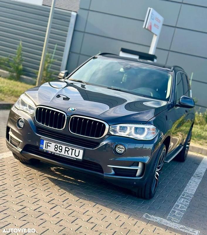 Culoarenegru Utilizat 2016 BMW X5 SUV | 20.300 EUR (Super Preț) - Imagine 1/4