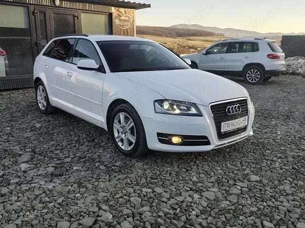 Second-hand Audi A3 122 CP (89 kW) 2011 Alb Hatchback