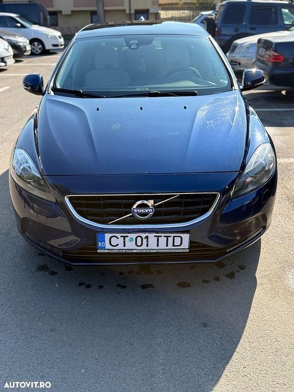 Culoarealbastru Utilizat 2014 Volvo V40 Ocean Race Break | 7.750 EUR (Preț OK) - Imagine 1/4