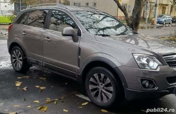 Maro Utilizat 2015 Opel Antara SUV | 11.000 EUR - Imagine 1/4