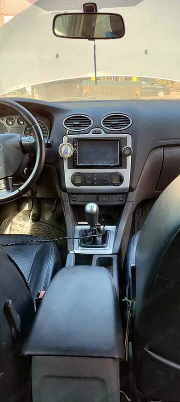 Gri Utilizat 2005 Ford Focus Break | 1.300 EUR (Preț OK) - Imagine 1/4