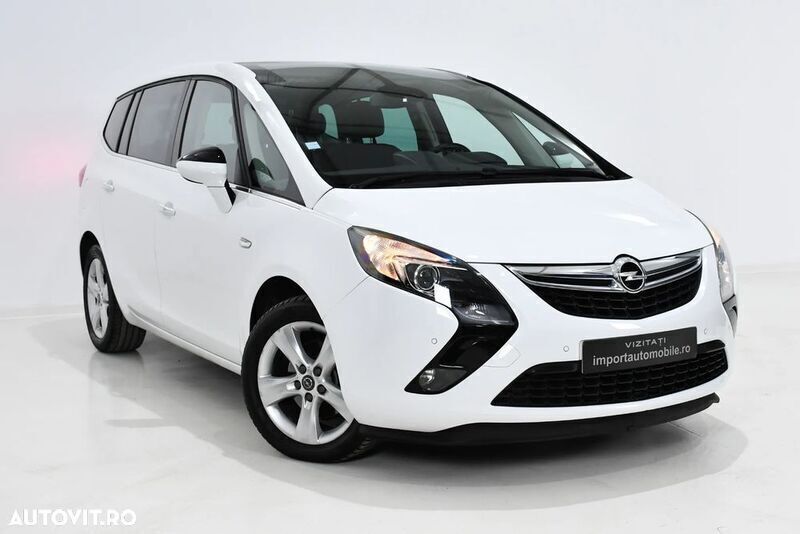 Alb Utilizat 2013 Opel Zafira Tourer Innovation Monovolum | 6.490 EUR (Preț OK) - Imagine 1/3