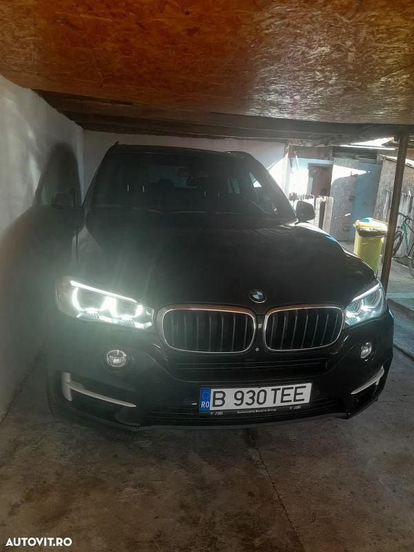 Culoarenegru Utilizat 2016 BMW X5 SUV | 17.000 EUR - Imagine 1/4