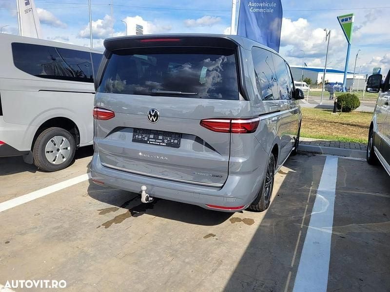 Nouă VW Multivan Style 245 CP (180 kW) 2025 Culoaregri Van