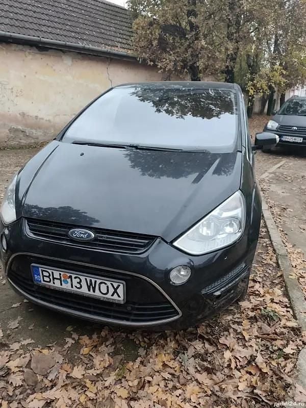 Second-hand Ford S-MAX S 115 CP (84 kW) 2011 Negru Monovolum