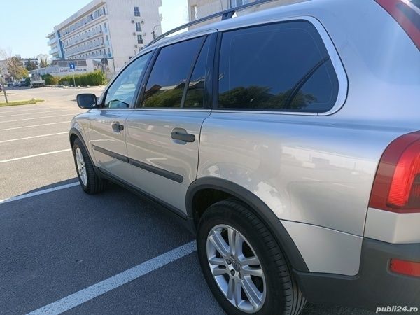 Utilizat 2004 Volvo XC90 SUV | 3.650 EUR (Preț OK) - Imagine 1/4