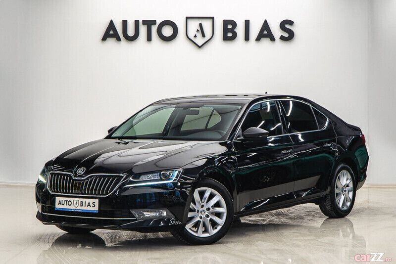 Negru Utilizat 2018 Skoda Superb Style Berlinǎ | 19.489 EUR (Preț bun) - Imagine 1/4