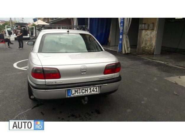 Second-hand Opel Omega 144 CP (105 kW) 1999 Gri Berlinǎ