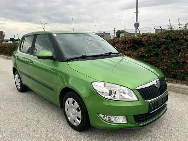 Utilizat 2010 Skoda Fabia Hatchback | 3.690 EUR (Puțin scump) - Imagine 1/4