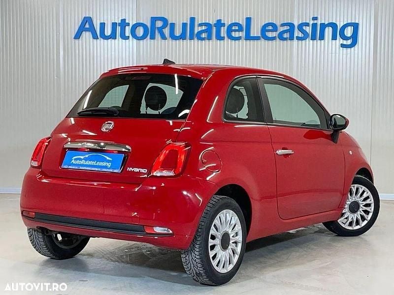 Second-hand Fiat 500 Club 70 CP (51 kW) 2021 Culoarerosu Hatchback