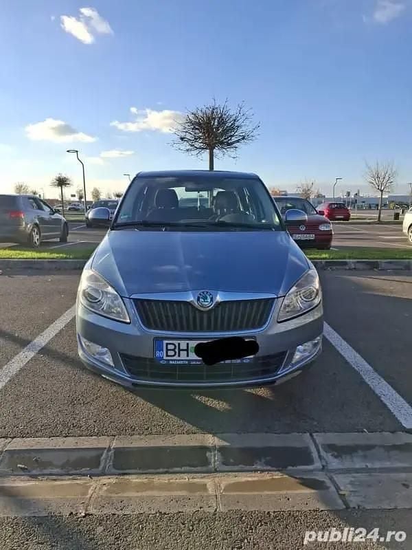 Second-hand 2011 Skoda Fabia Break | 2.300 EUR (Preț bun) - Imagine 1/4
