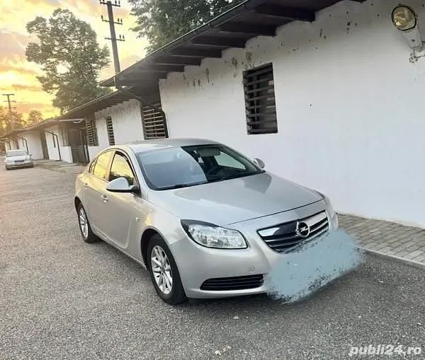 Second-hand Opel Insignia 130 CP (95 kW) 2009 Berlinǎ