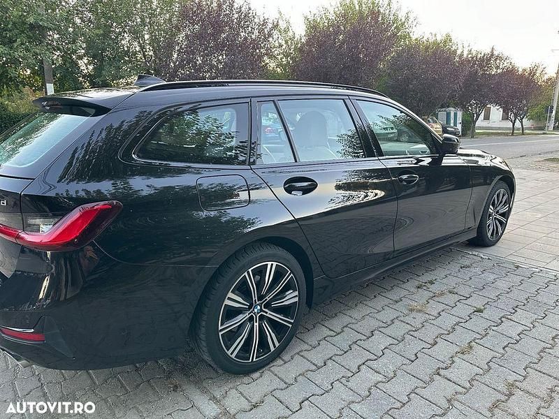 Second-hand BMW 320 Sport Line 190 CP (139 kW) 2019 Culoarenegru Break