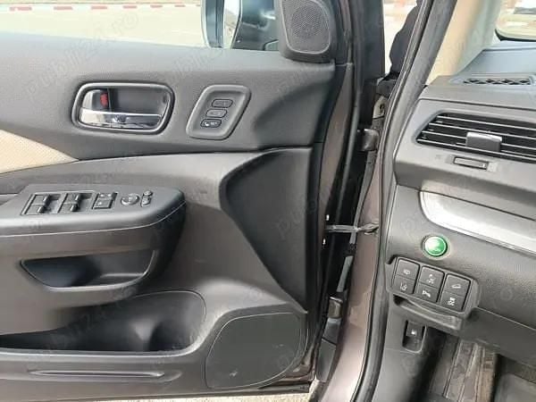 Second-hand 2016 Honda CR-V SUV | 12.500 EUR (Preț OK) - Imagine 1/4