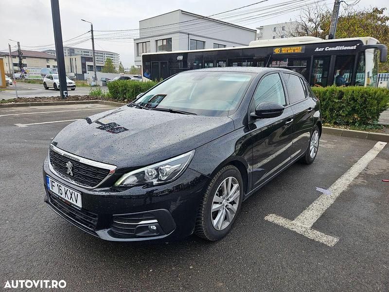 Negru Utilizat 2020 Peugeot 308 Active Hatchback | 11.000 EUR (Preț OK) - Imagine 1/4