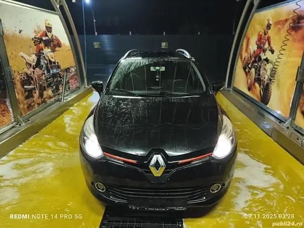 Culoarenegru Utilizat 2013 Renault Clio GrandTour Dynamique Break | 5.650 EUR (Puțin scump) - Imagine 1/4