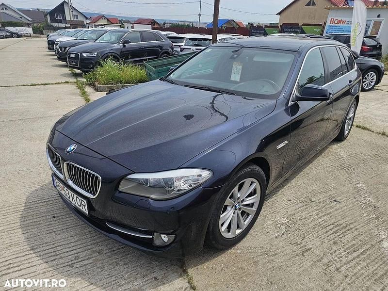 Culoarenegru Utilizat 2010 BMW 520 Break | 6.500 EUR (Preț OK) - Imagine 1/4
