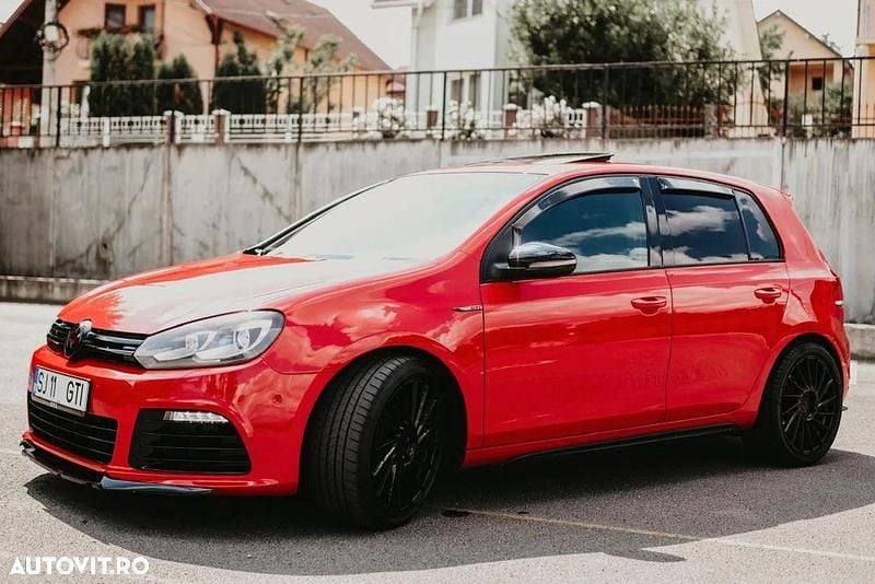 Culoarerosu Utilizat 2011 VW Golf VI GTI Berlinǎ | 11.300 EUR (Scump) - Imagine 1/4