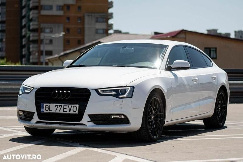 Culoarealb Utilizat 2015 Audi A5 Sportback Hatchback | 14.885 EUR (Preț OK) - Imagine 1/4