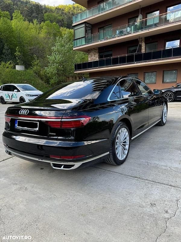 Second-hand Audi A8 Premium 340 CP (250 kW) 2018 Culoarenegru Berlinǎ