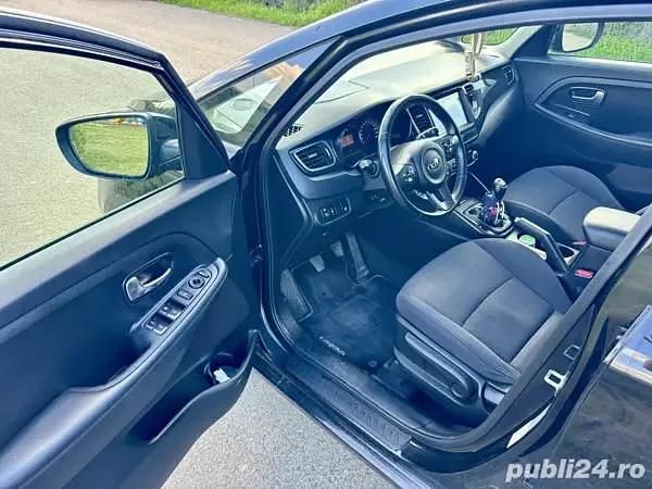 Second-hand Kia Carens 136 CP (100 kW) 2014 Negru Monovolum