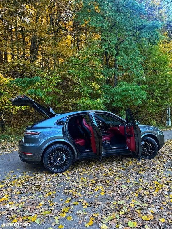 Second-hand Porsche Cayenne S 440 CP (323 kW) 2020 Culoaregri SUV