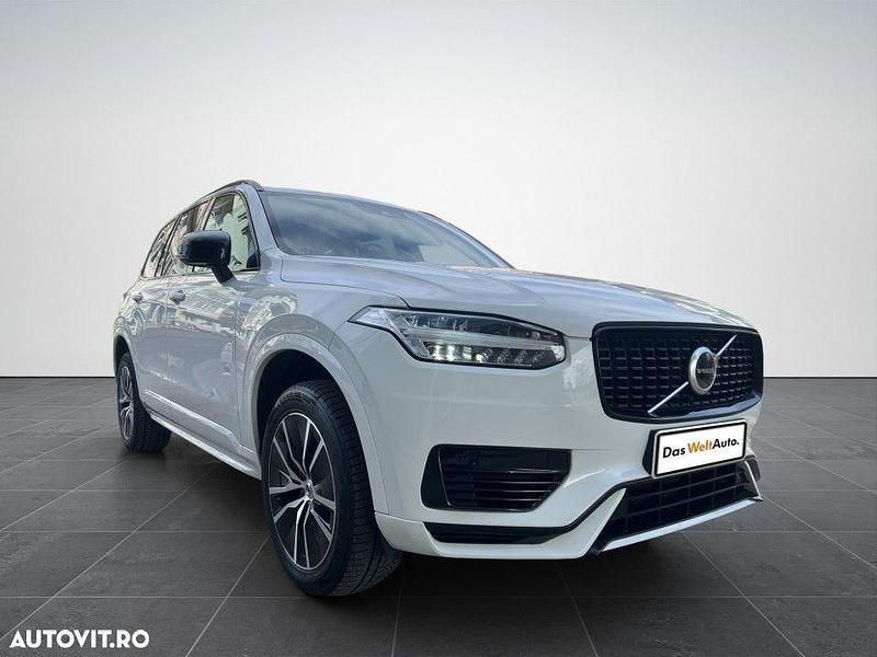 Second-hand Volvo XC90 R-Design 390 CP (286 kW) 2020 Culoarealb SUV
