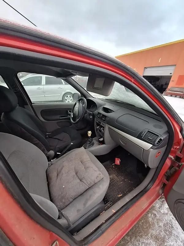 Second-hand Renault Clio IV 90 CP (66 kW) 2012 Berlinǎ