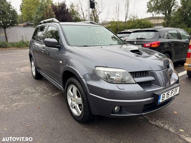Culoaregri Utilizat 2006 Mitsubishi Outlander SUV | 3.990 EUR - Imagine 1/4