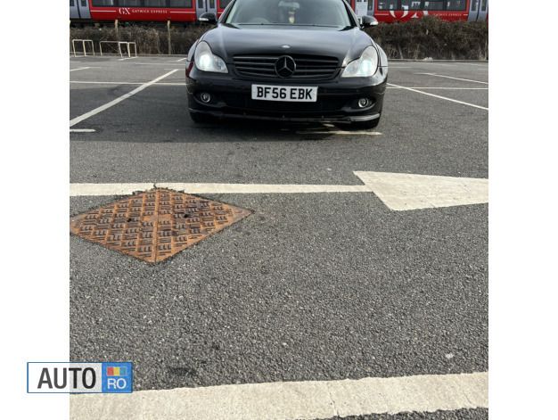 Second-hand Mercedes CLS320 224 CP (164 kW) 2007 Negru Berlinǎ