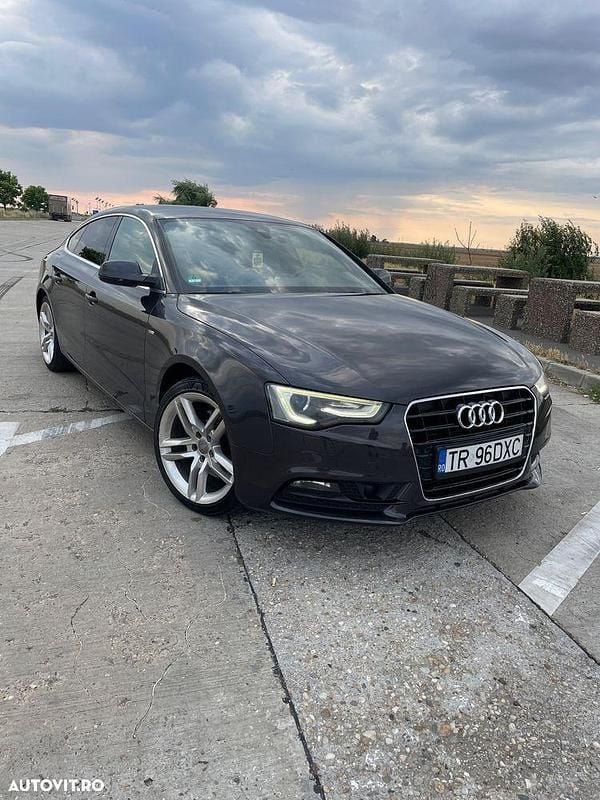 Gri Utilizat 2012 Audi A5 Sportback Hatchback | 10.300 EUR (Preț OK) - Imagine 1/4