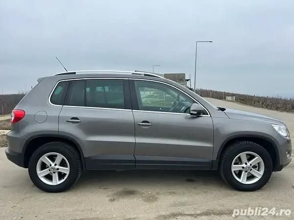 Second-hand VW Tiguan Sportline 140 CP (102 kW) 2008 Gri SUV