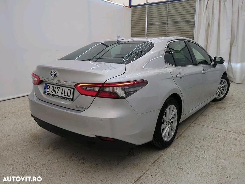 Second-hand Toyota Camry Business Edition 218 CP (160 kW) 2022 Culoareargint Berlinǎ