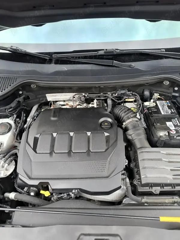 Second-hand Skoda Karoq SportLine 150 CP (110 kW) 2021 Culoaregri SUV