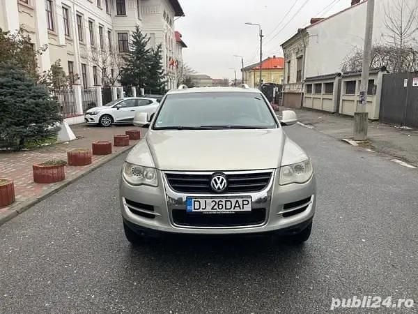 Utilizat 2009 VW Touareg SUV | 5.490 EUR (Preț bun) - Imagine 1/4