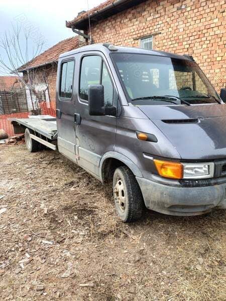 Utilizat 2003 Iveco Daily | 5.000 EUR (Preț OK) - Imagine 1/4