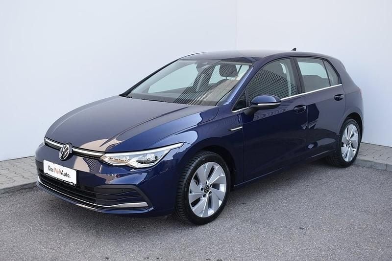 Albastru mediu normal Utilizat 2023 VW Golf VIII Style | 21.000 EUR (Super Preț) - Imagine 1/4