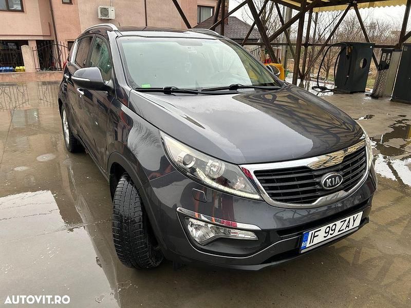 Culoaregri Utilizat 2012 Kia Sportage Spirit SUV | 9.300 EUR (Puțin scump) - Imagine 1/4