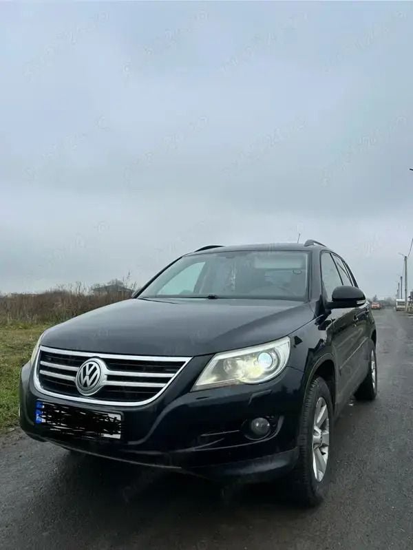 Negru Utilizat 2009 VW Tiguan SUV | 6.500 EUR (Preț OK) - Imagine 1/4