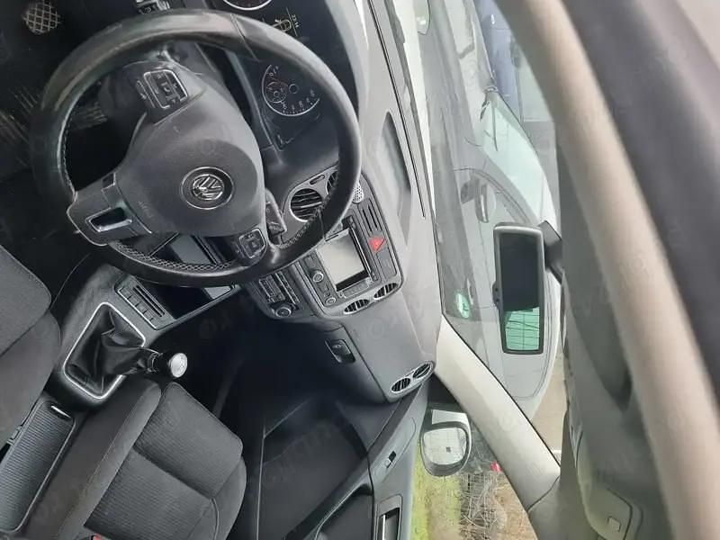 Second-hand VW Tiguan 140 CP (102 kW) 2011 Alb SUV